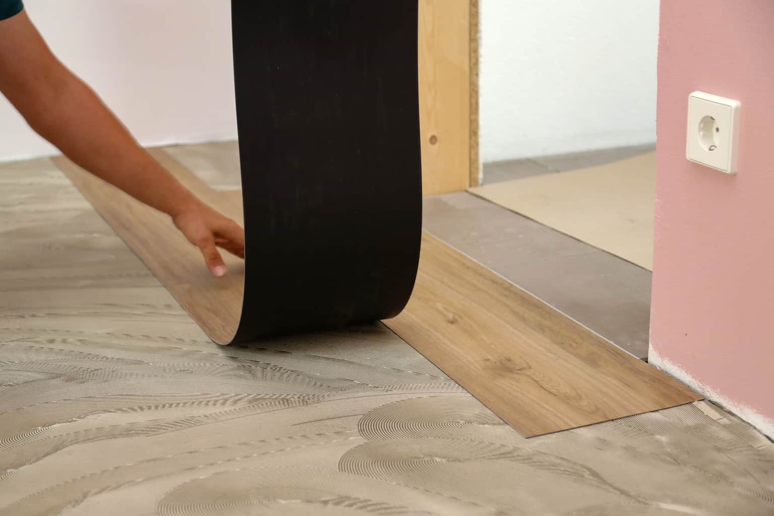 Is Vinyl Flooring Fireproof Or A Fire, What Kind Of Glue Do You Use On Vinyl Flooring
