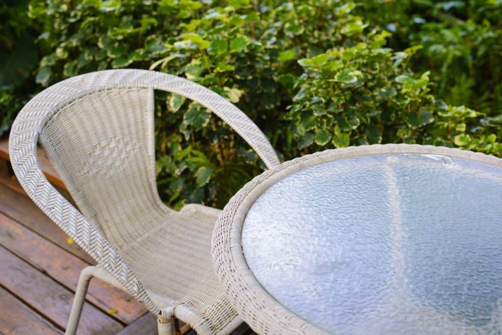 Can You Leave Tempered Glass Outside in the Winter?