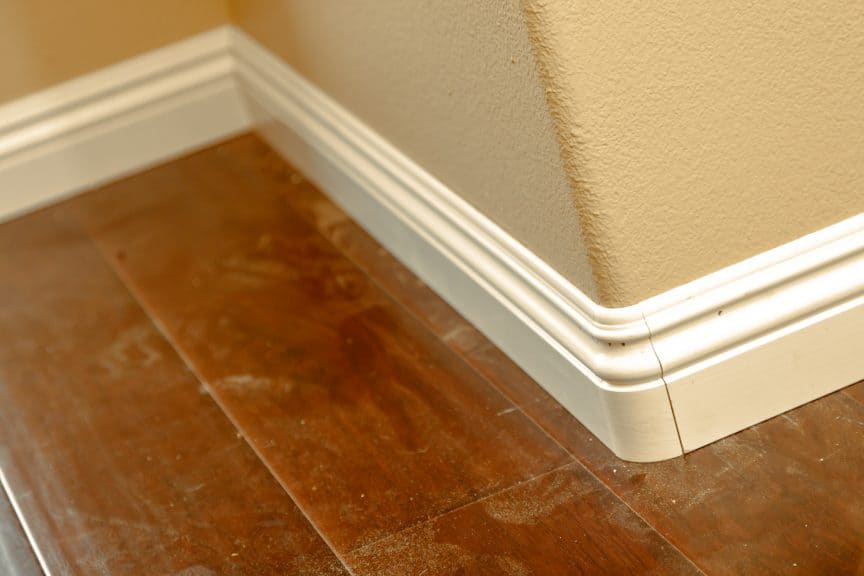 Baseboard Bullnose Corner