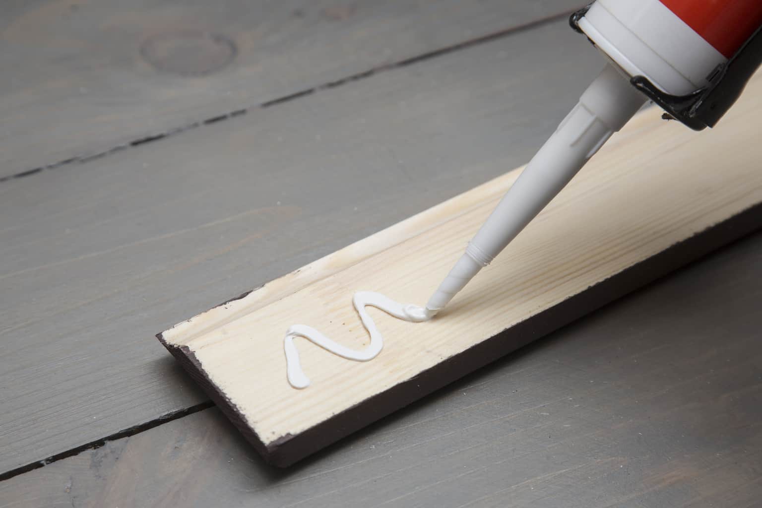 Can You Install Baseboards With Liquid Nails? - Interiors Place Can You Install Baseboards With Liquid Nails? - Interiors Place